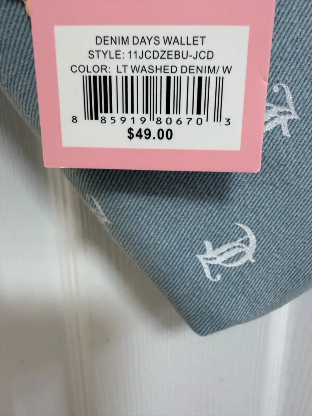 NWT Juicy Couture Denim Days Wallet in Lt Washed Denim/White